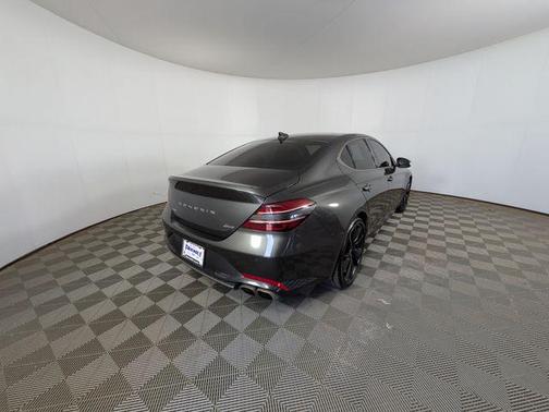 Makalu Gray 2023 Genesis G70 2.0T AWD