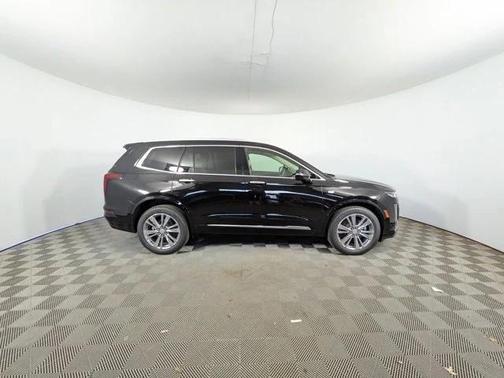 2025 Cadillac XT6 Premium Luxury AWD