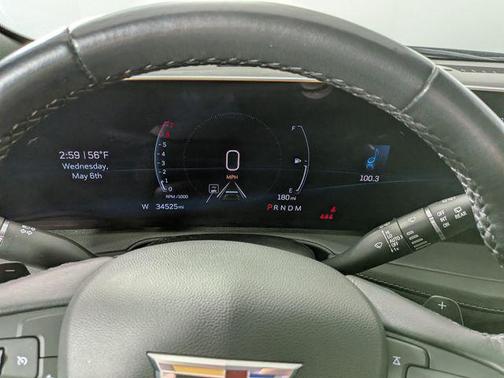 Argent Silver Metallic 2025 Cadillac XT4 Premium Luxury