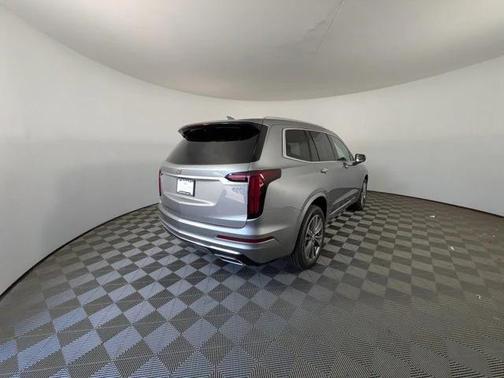 2025 Cadillac XT6 Premium Luxury AWD