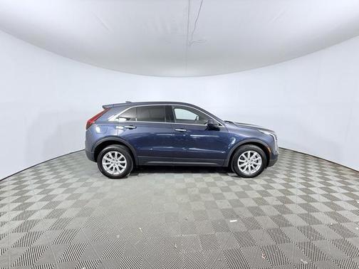 2022 Cadillac XT4 Luxury