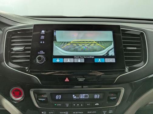 2022 Honda Pilot Touring 8-Passenger