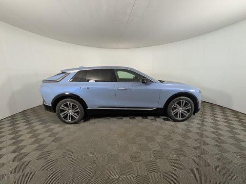 Blue Graphite Tricoat 2027 Cadillac LYRIQ Luxury