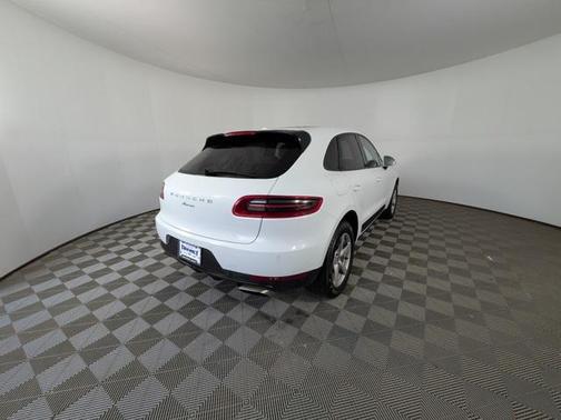 2018 Porsche Macan 