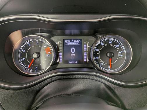 Billet Silver Metallic Clearcoat 2019 Jeep Cherokee Latitude Plus