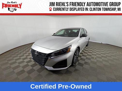 Brilliant Silver Metallic 2024 Nissan Altima 2.5 SV