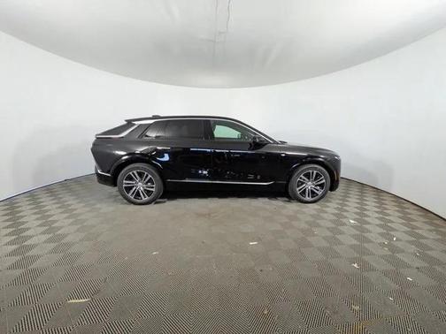 2025 Cadillac LYRIQ Luxury