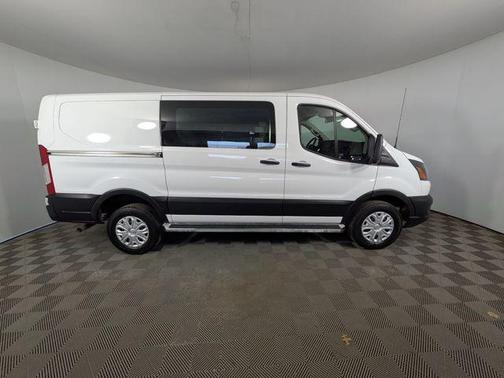 Oxford White 2024 Ford Transit-250 Base