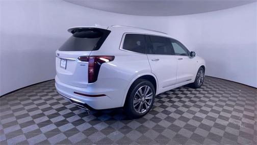 2025 Cadillac XT6 Premium Luxury AWD