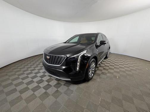 2021 Cadillac XT4 Premium Luxury