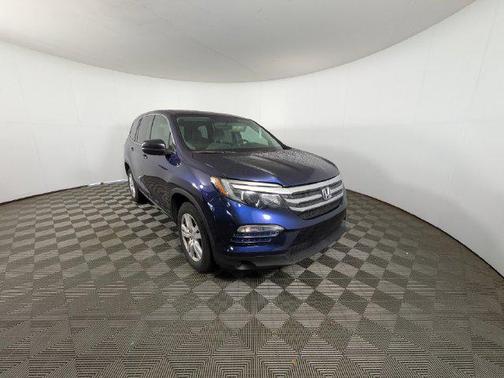 Blue 2018 Honda Pilot LX