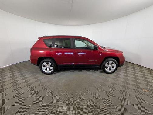 Deep Cherry Red Crystal Pearlcoat 2016 Jeep Compass Sport