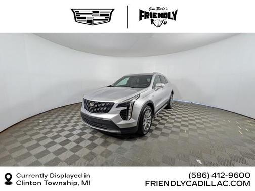 2022 Cadillac XT4 Premium Luxury