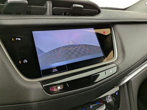 Argent Silver Metallic 2023 Cadillac XT5 Premium Luxury