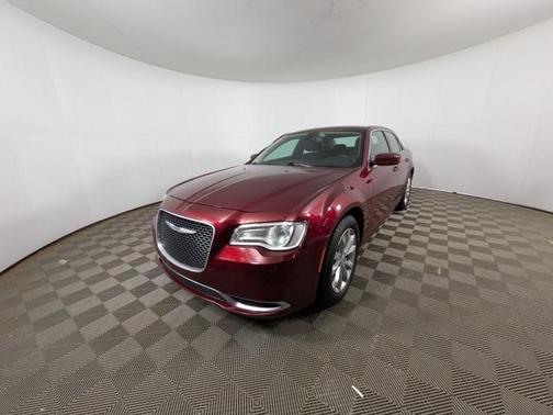 2020 Chrysler 300 Touring