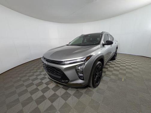 Sterling Gray Metallic 2024 Chevrolet Trax FWD ACTIV