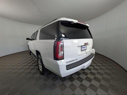 2016 GMC Yukon XL SLT