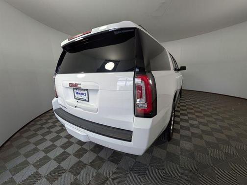 2016 GMC Yukon XL SLT