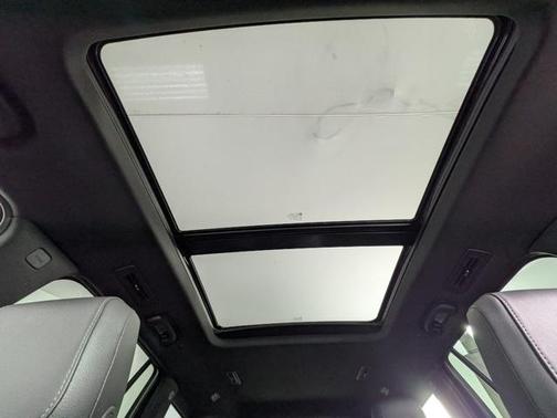 2025 Cadillac XT6 Luxury AWD