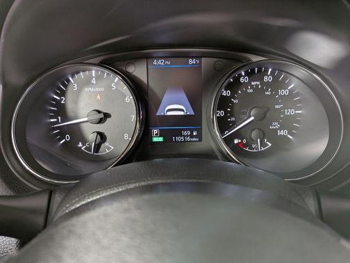 Magnetic Black 2018 Nissan Rogue SL