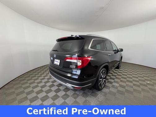 2021 Honda Pilot Touring 8-Passenger