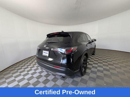 Crystal Black Pearl 2024 Honda HR-V AWD Sport
