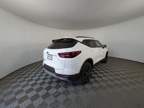 Summit White 2024 Chevrolet Blazer 3LT