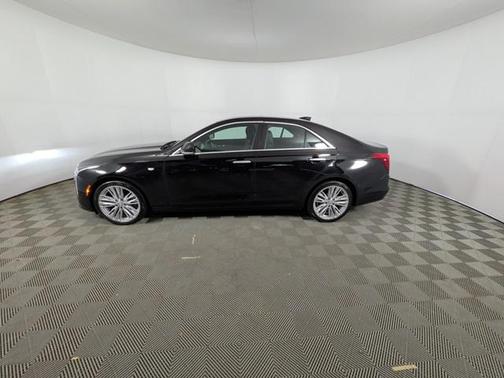 2023 Cadillac CT4 Premium Luxury