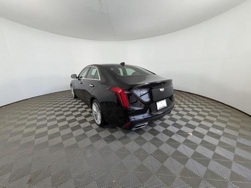 2023 Cadillac CT4 Premium Luxury