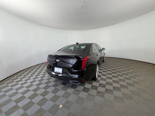 2023 Cadillac CT4 Premium Luxury