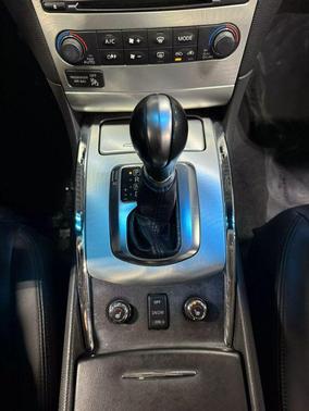 2013 INFINITI G37x Base