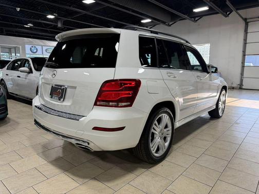 White 2015 Mercedes-Benz GLK-Class GLK 350