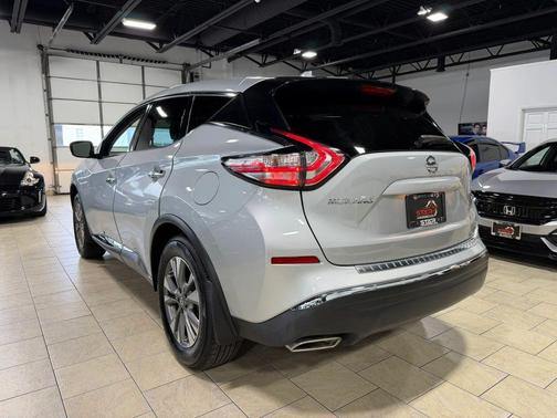 Silver 2017 Nissan Murano S