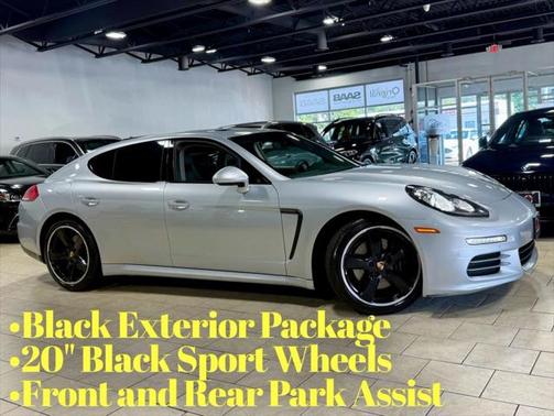 2015 Porsche Panamera 4