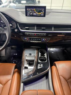 2017 Audi Q7 3.0T Prestige