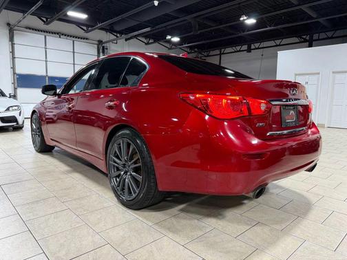 2017 INFINITI Q50 3.0t RED SPORT 400