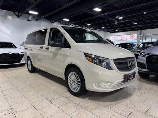 2019 Mercedes-Benz Metris Base