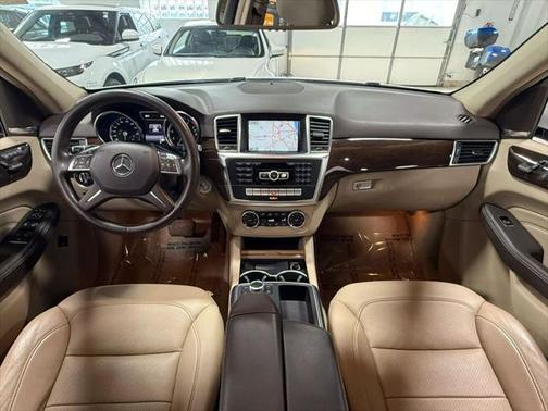 2015 Mercedes-Benz M-Class 4MATIC