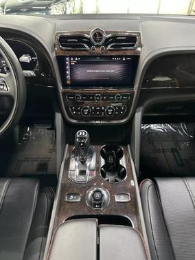 2021 Bentley Bentayga V8