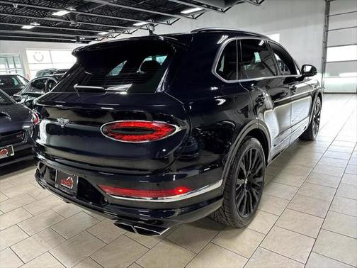 2021 Bentley Bentayga V8