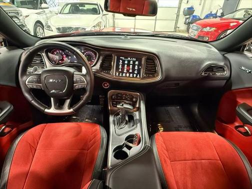 2015 Dodge Challenger SRT Hellcat