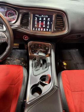 2015 Dodge Challenger SRT Hellcat