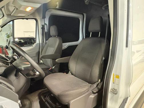 Oxford White 2019 Ford Transit-350 Base