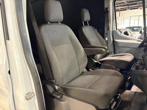 Oxford White 2019 Ford Transit-350 Base