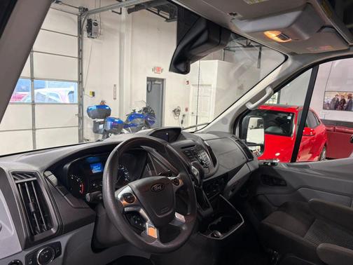 Oxford White 2019 Ford Transit-350 Base