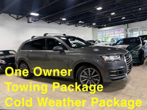 Graphite Gray Metallic 2017 Audi Q7 3.0T Prestige