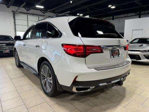 White Diamond Pearl 2017 Acura MDX 3.5L w/Technology Package