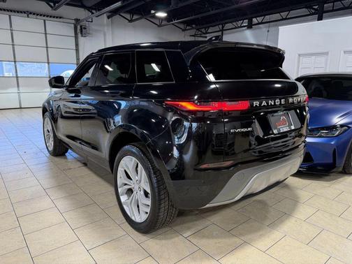 2021 Land Rover Range Rover Evoque SE