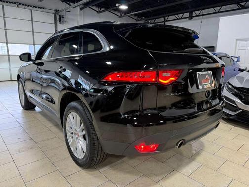 Black 2019 Jaguar F-PACE 30t Prestige