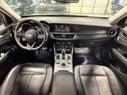 2020 Alfa Romeo Stelvio Ti Sport